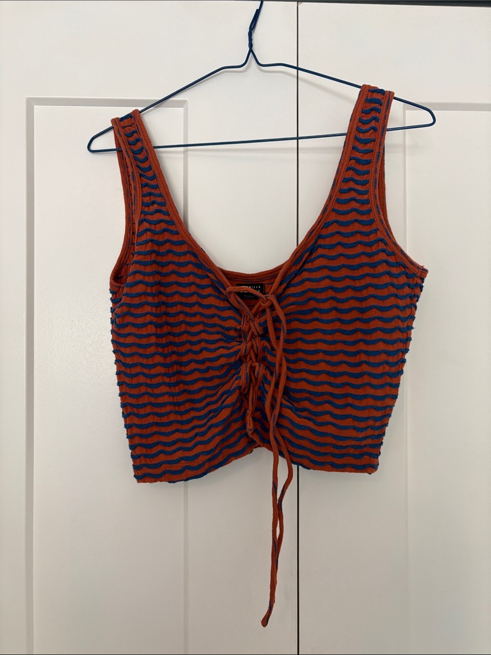 Textured Wave Lace-Up Crop Top and Pants in Rust & Navy